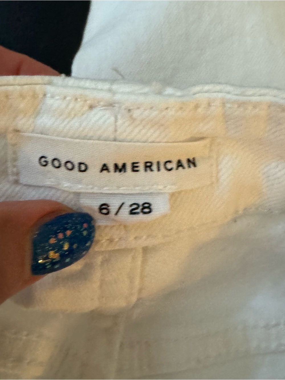 Good American White High-Rise Bermuda Shorts with Raw Hem - Picture 7 of 7